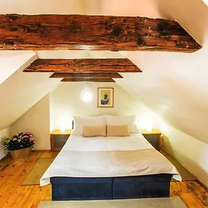 Apartamento U Zlate Podkovy - At The Golden Horseshoe